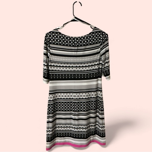 🌹𝐄𝐋𝐈𝐙𝐀 𝐉 𝐄𝐋𝐁𝐎𝐖 𝐒𝐋𝐄𝐄𝐕𝐄 𝐒𝐇𝐈𝐅𝐓 𝐃𝐑𝐄𝐒𝐒 - Picture 4 of 9